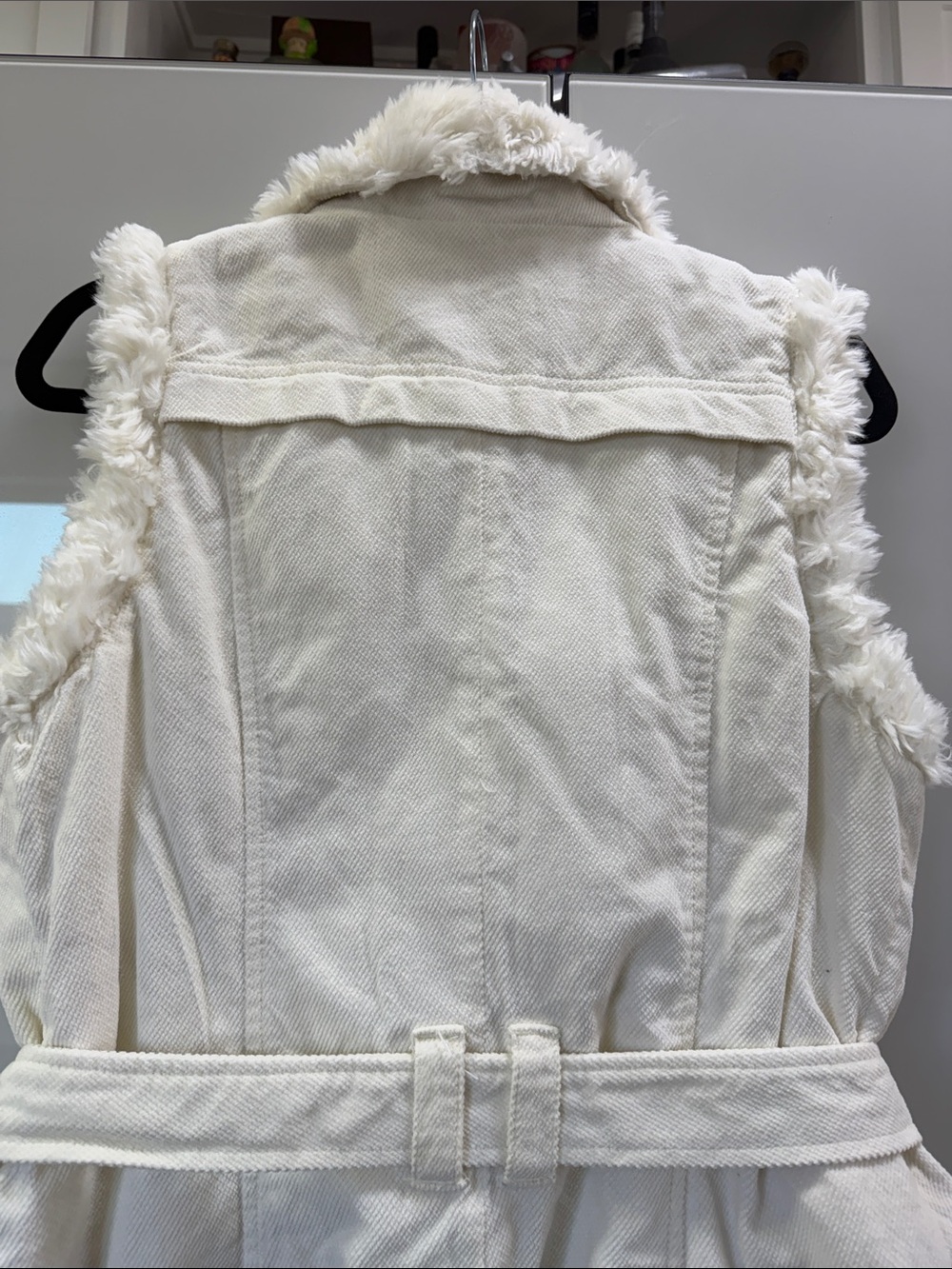 DKNY Jeans Cream Quilted sleeveless Jacket - Cream - Picture 4 of 15